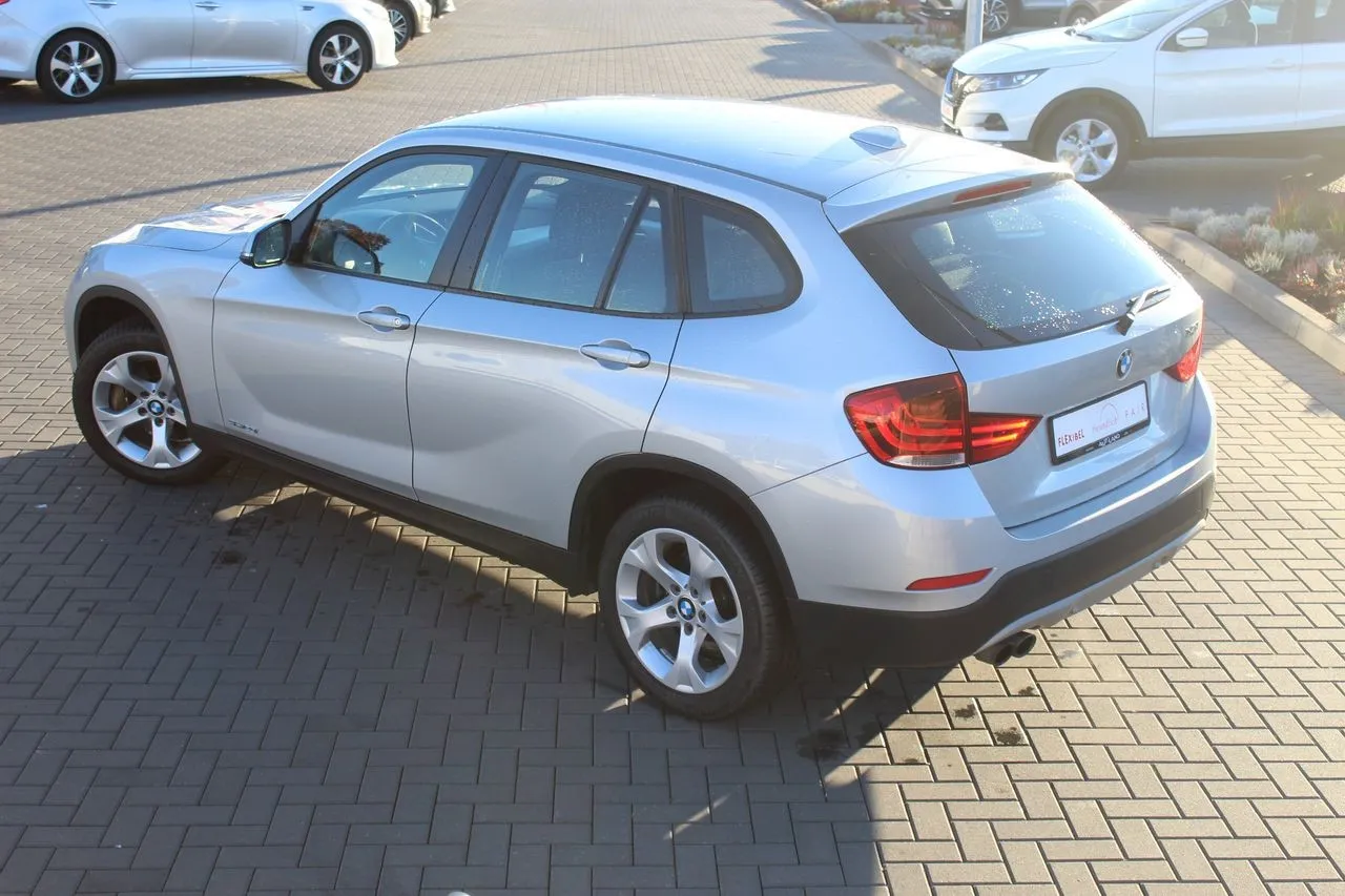 BMW X-Serie sDrive 20i 2-Zonen-Klima...  Image 7